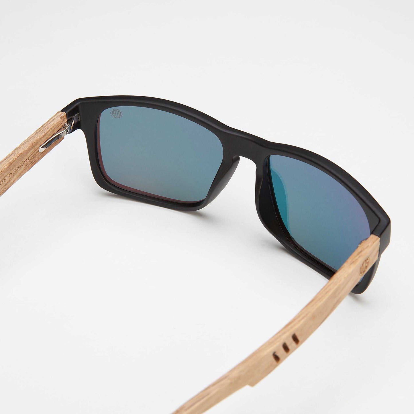 Bells Beach Mens Polarised Sunglasses with Wood Arms