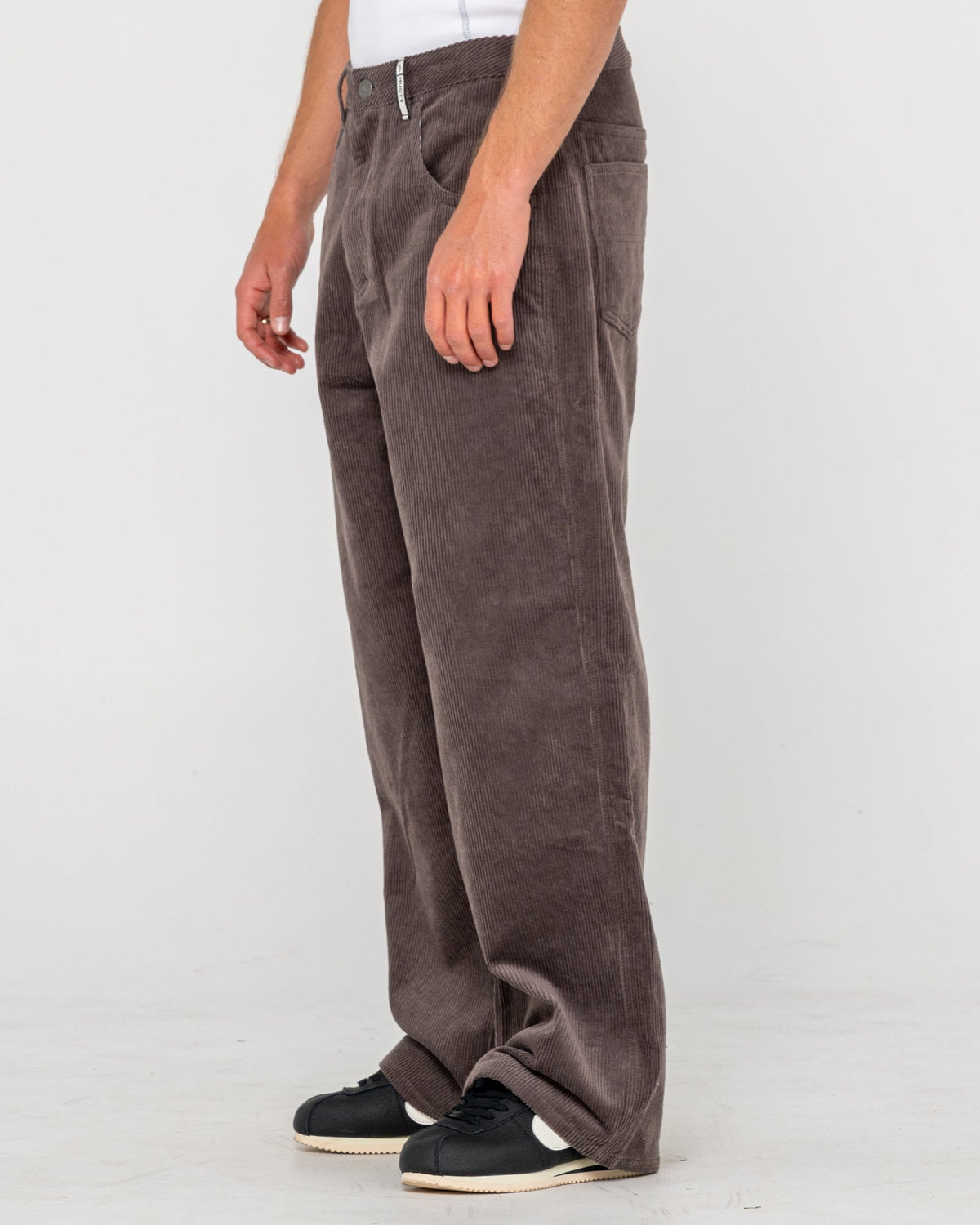 Rusty Big Wale Corduroy Pant