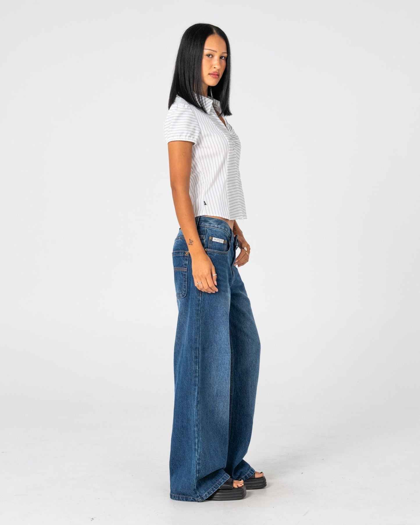 Wendy Wide Low Rise Jean
