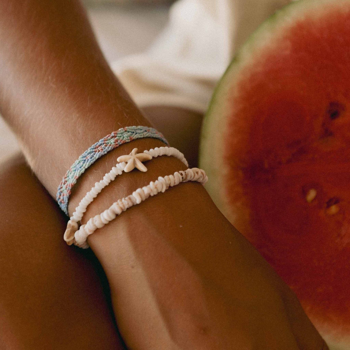 Enu Island Natural Shell Bracelet for Everyday Wear