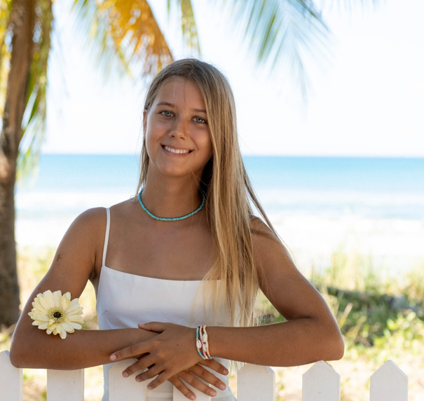 Pineapple Island Necklace (STN-021)