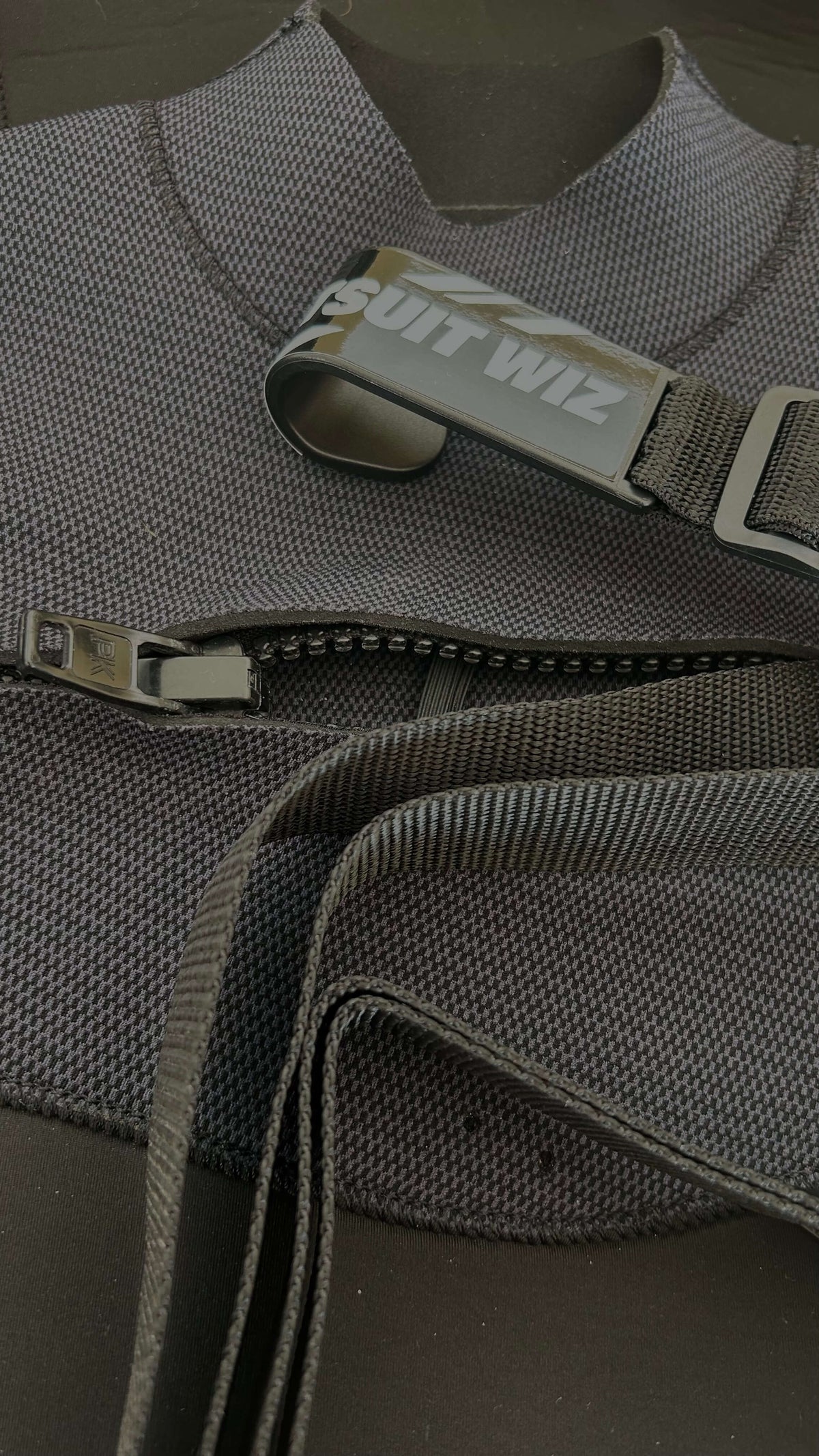 Wetsuit Wiz: The easiest way to get out of your wetsuit - every time.