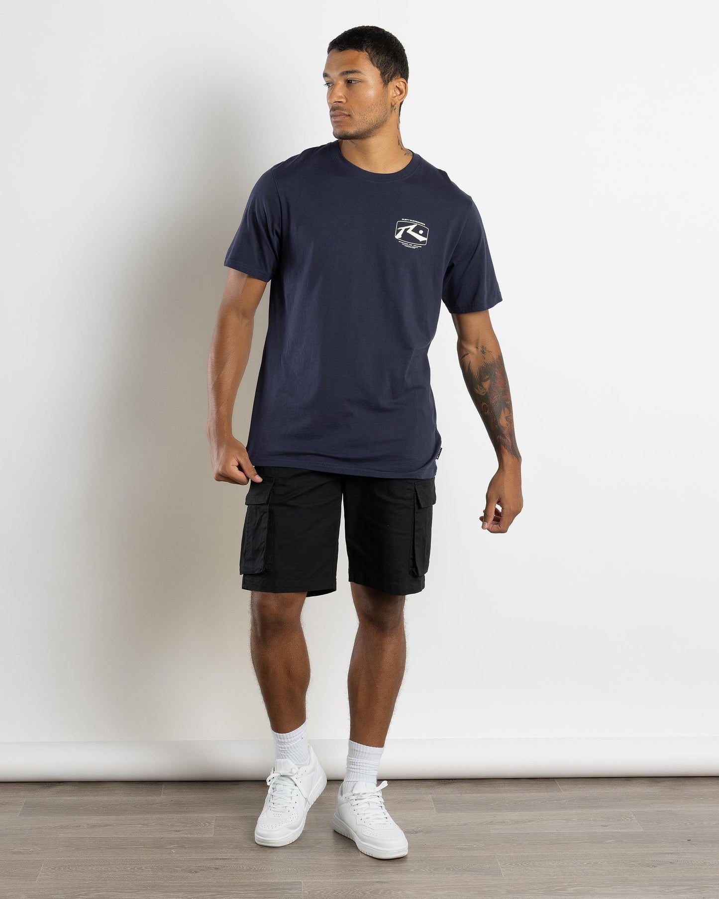 Rusty Advocate tee - navy