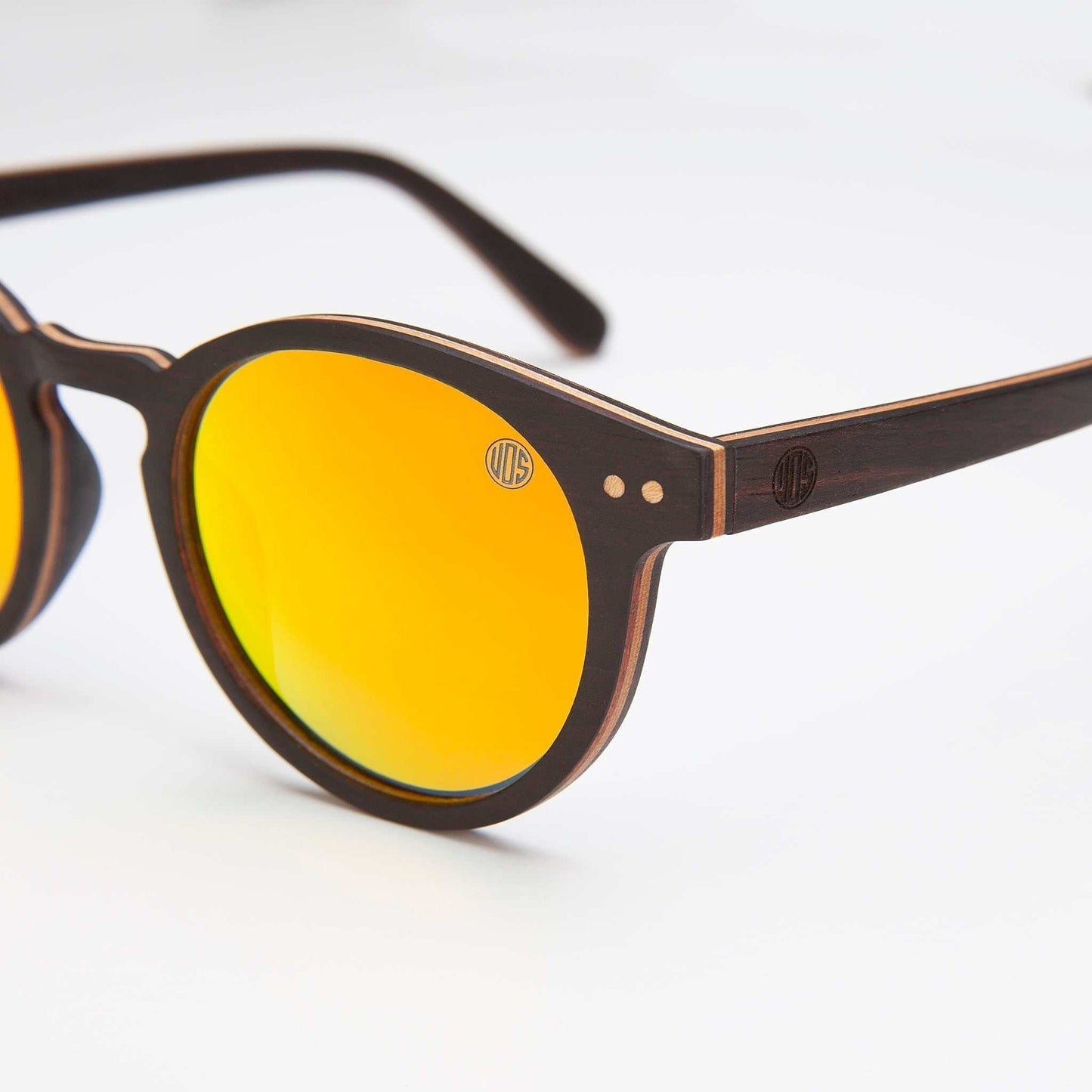 Circular Ebony Wood Sunglasses for Timeless Style