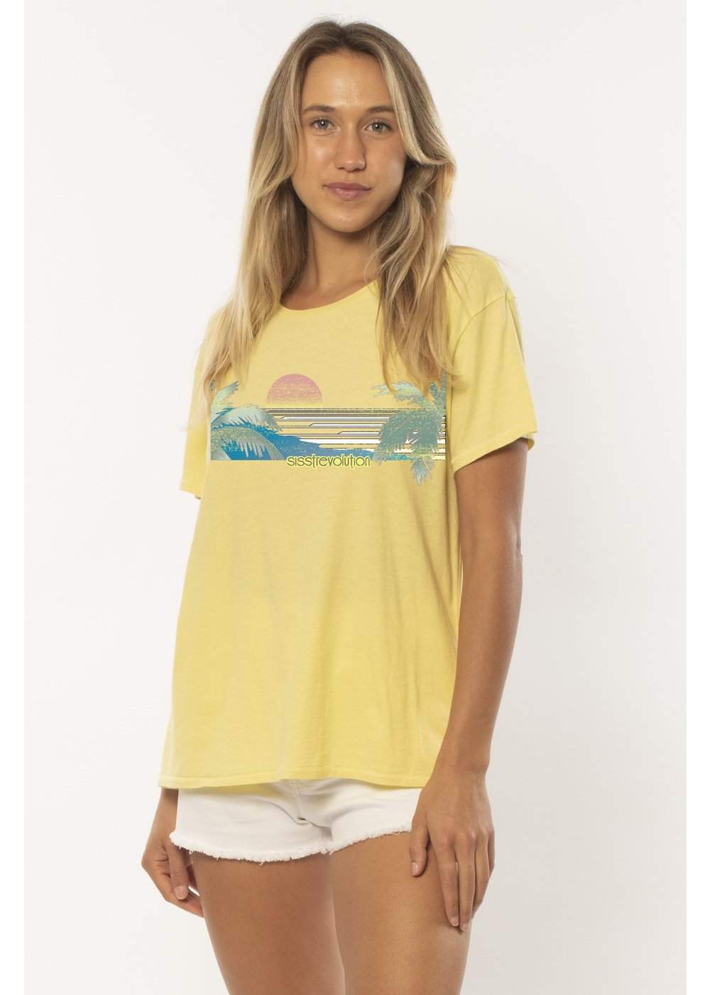 Sisstrevolution Lines Ss Knit Tee in yellow with beach graphic