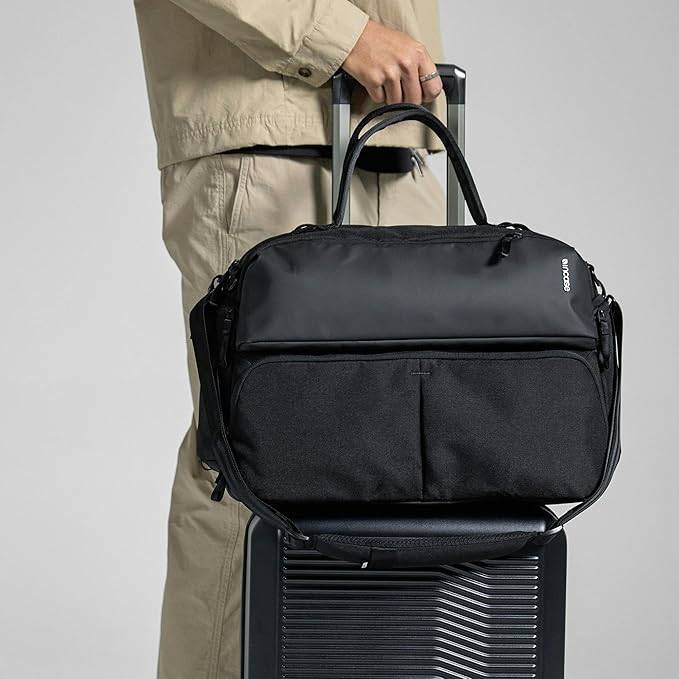 Incase A.R.C. Duffel