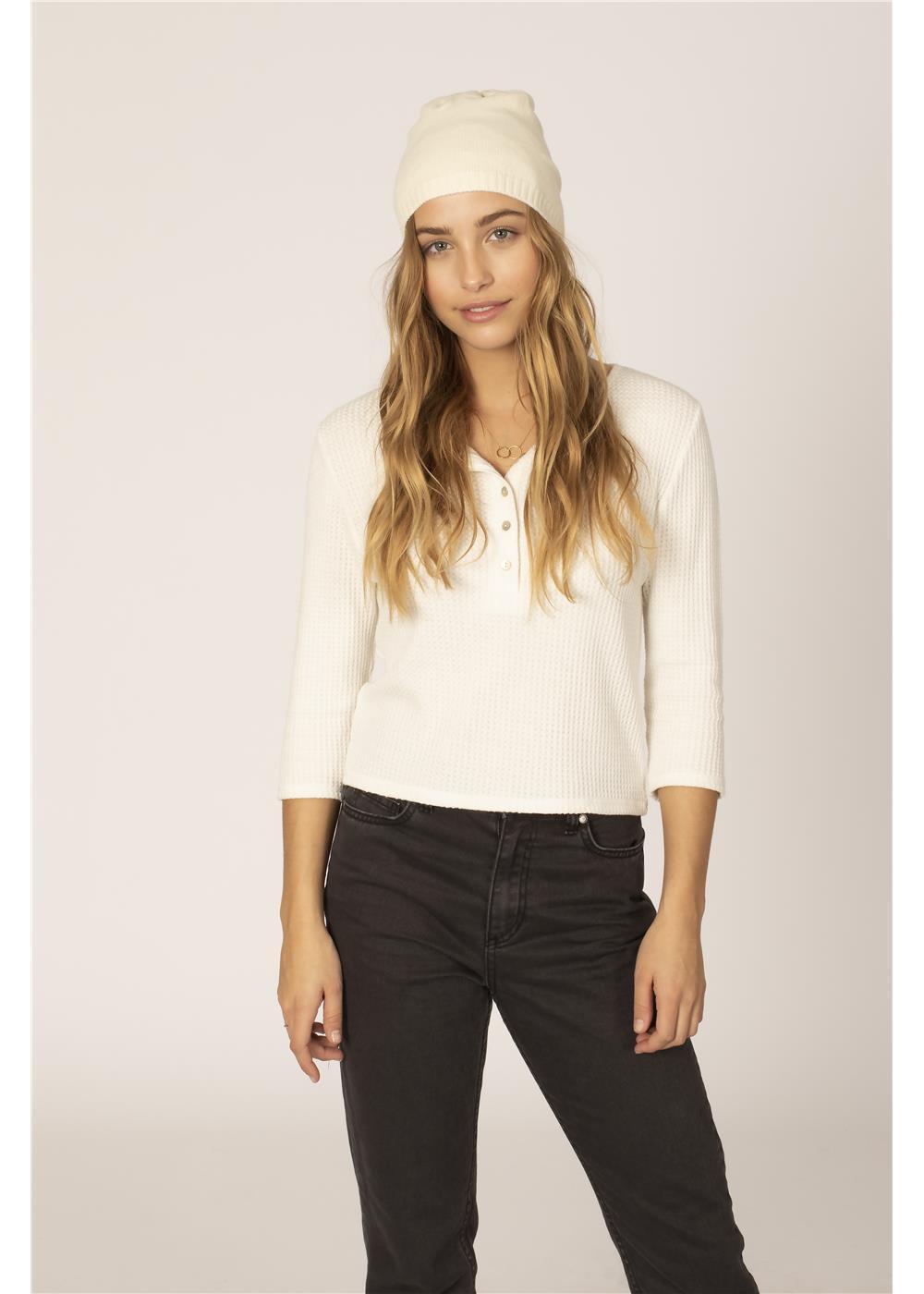 Sisstr Covered Peaks Knit Beanie