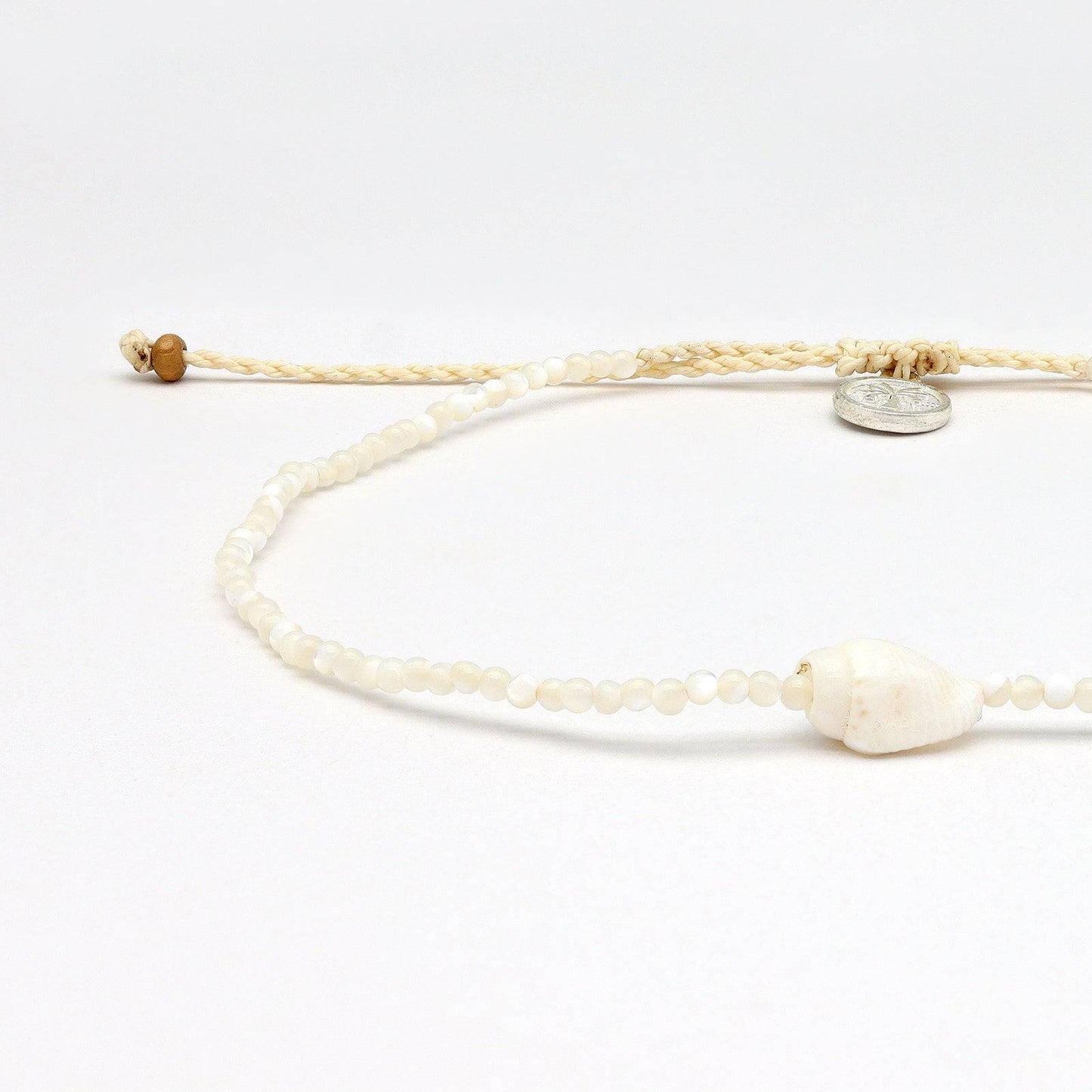 Pineapple Island Giada Melati Shell Beaded Anklet