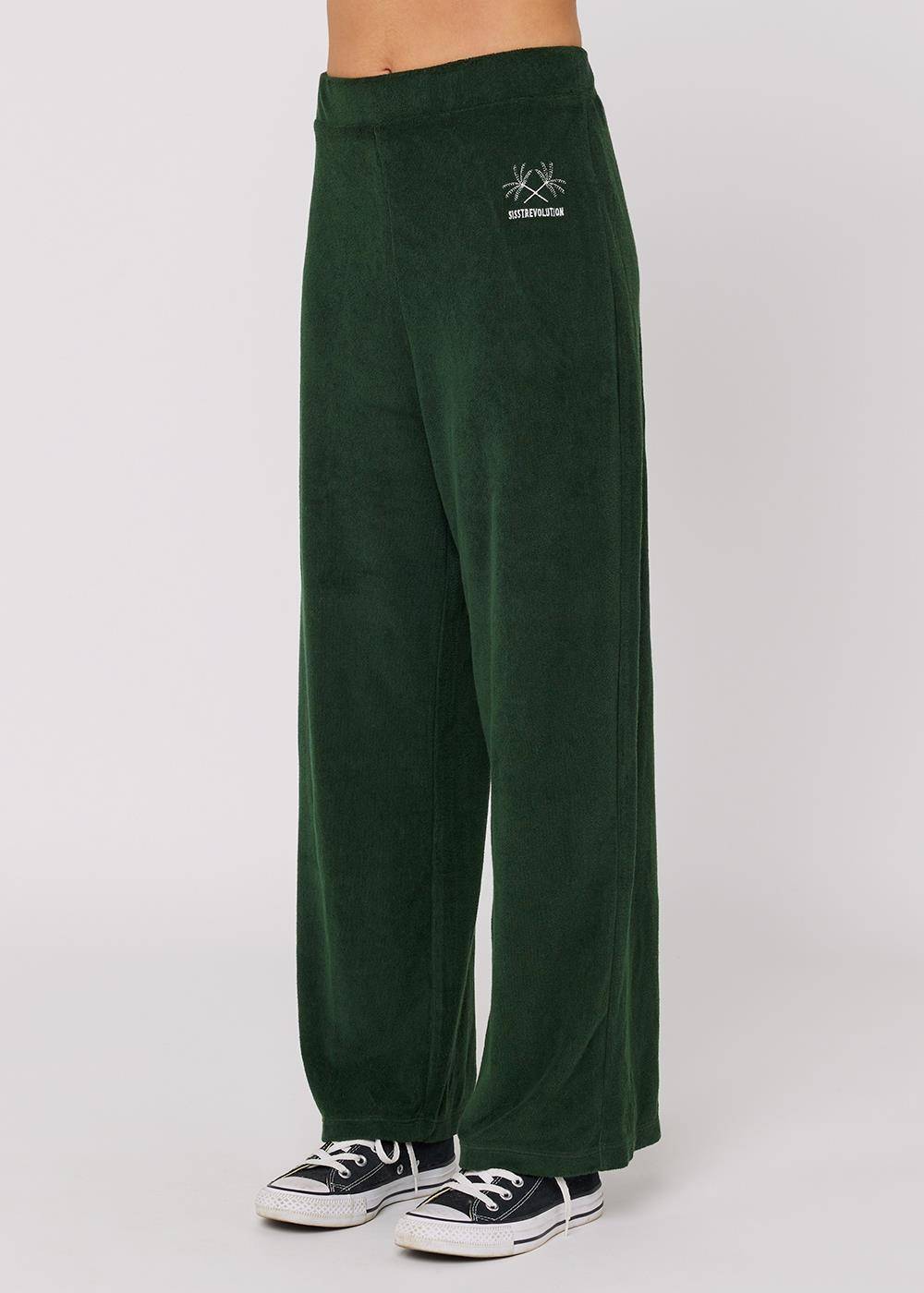Front view of Sisstrevolution Sofia Pant in North Green, wide-leg ladies trousers.