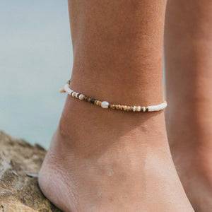 Pineapple Island Kauai Puka Shell & Pearl Anklet