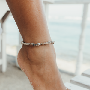 Pineapple Island Nusa Dua Shell Anklet