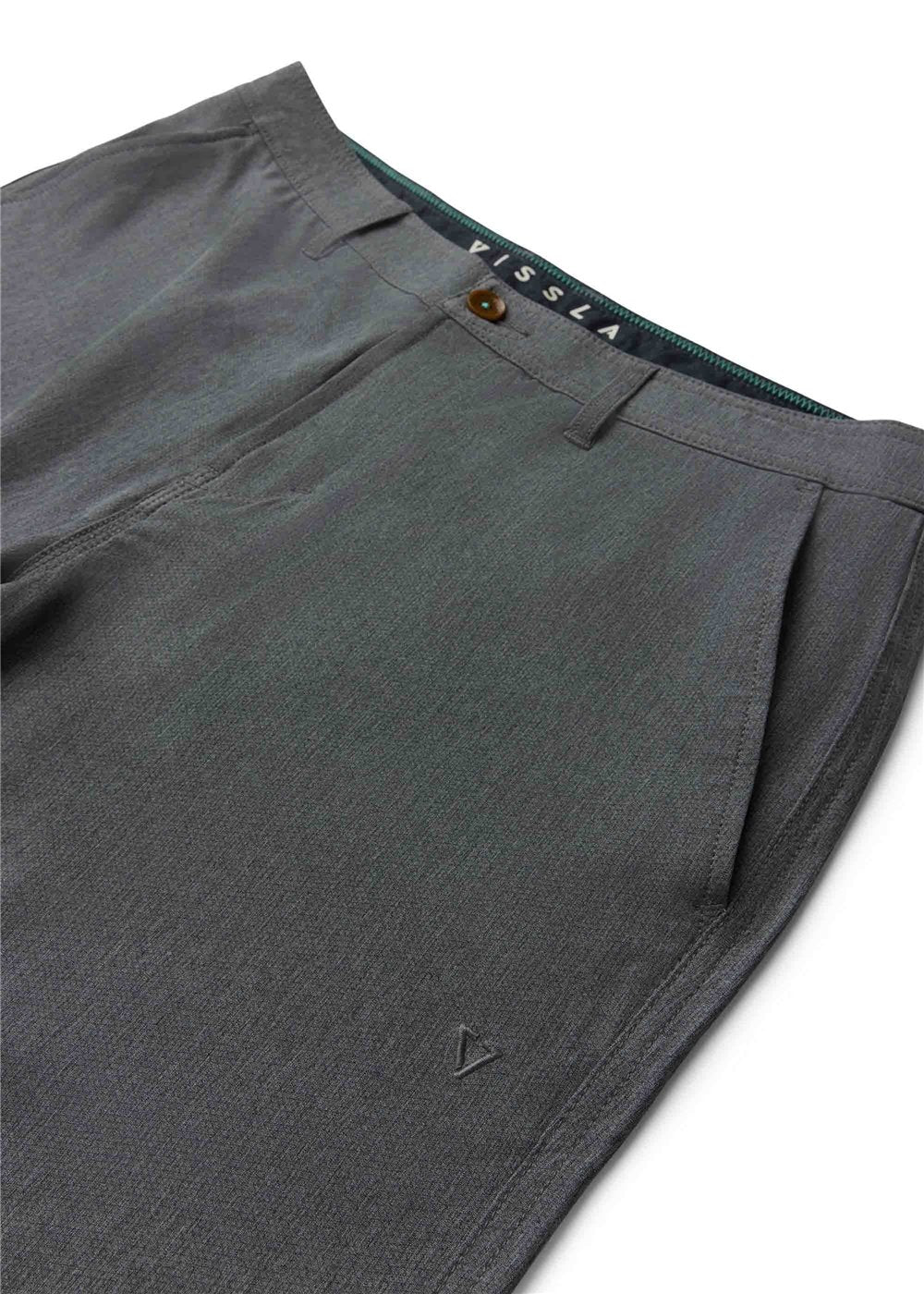 Vissla Canyons 25 Hybrid 18.5" Walkshort in Phantom, view 4