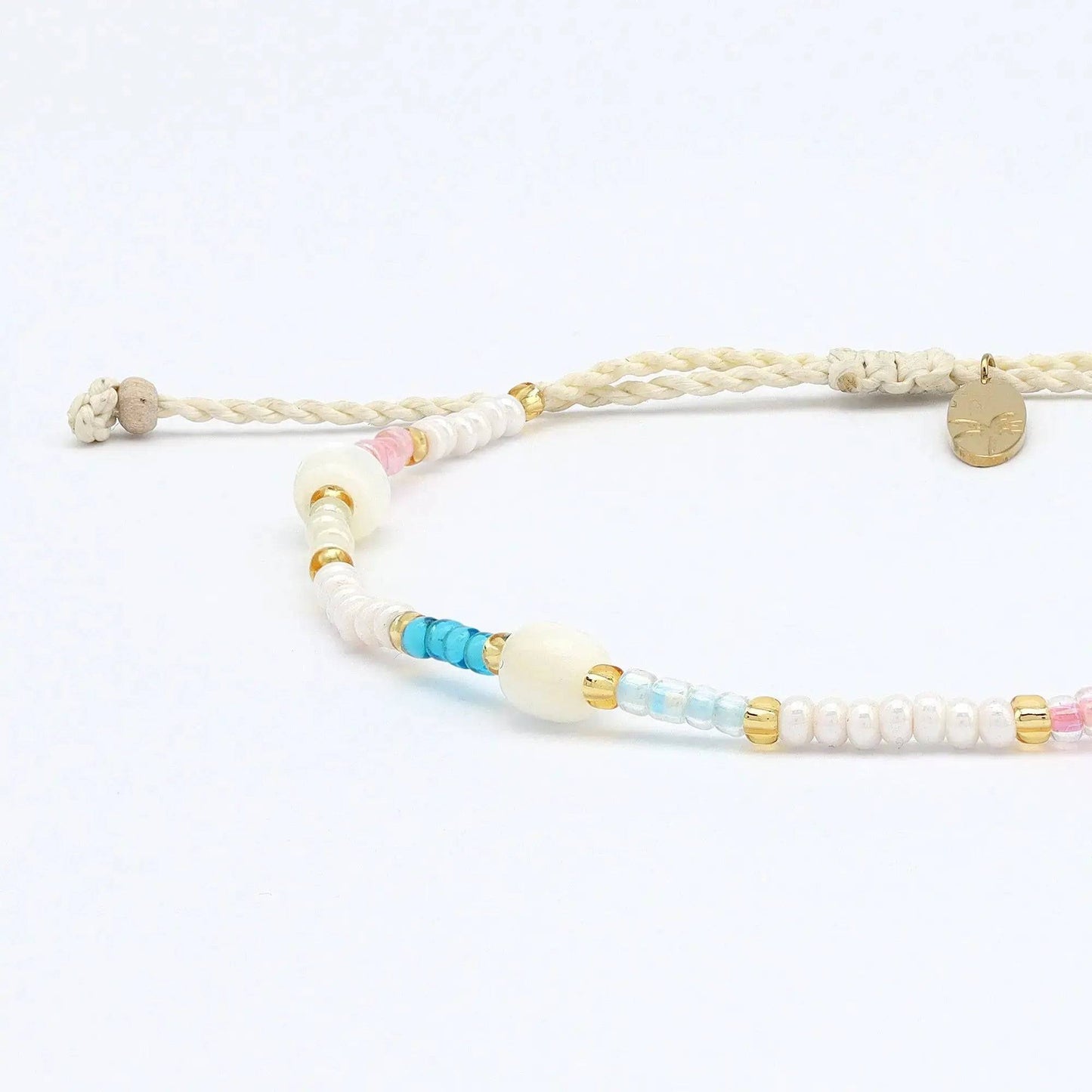 Horison Light Beaded Bracelet: Effortless Layered Style