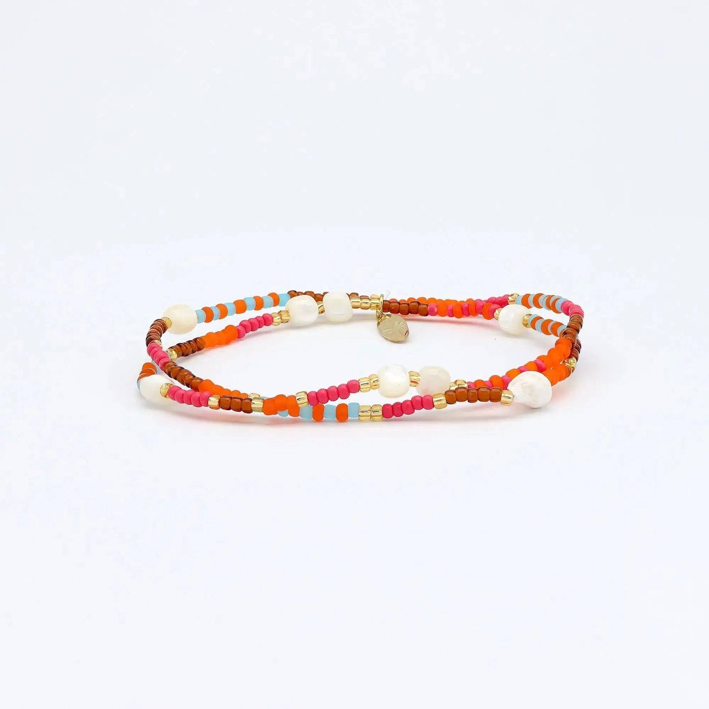Tropis Beaded Shell Bracelet for Everyday Style
