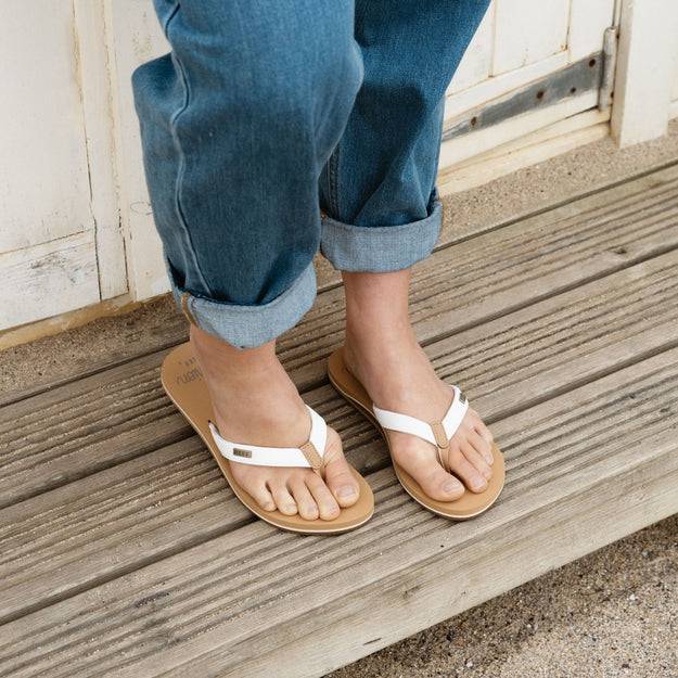 Reef Reef Cushion Sands - Cloud