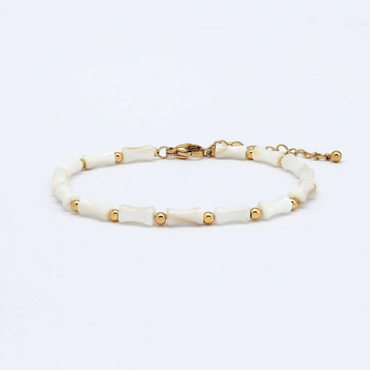 Elegant Mother of Pearl Waterproof Bracelet for Everyday Wear