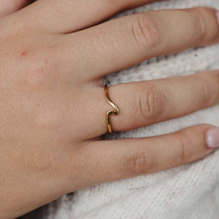 Pineapple island Wave ring gold