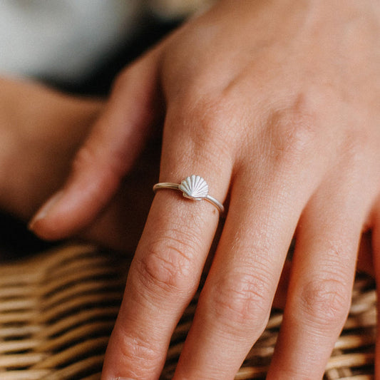 Pineapple island Shell Beach Adjustable Ring - Silver