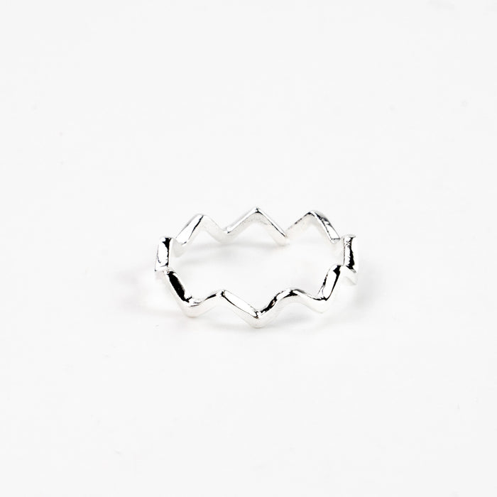 Pineapple Island Ripple Wave Ring - Silver