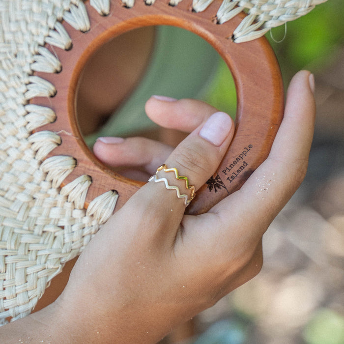 Pineapple Island Ripple Wave Ring - Silver