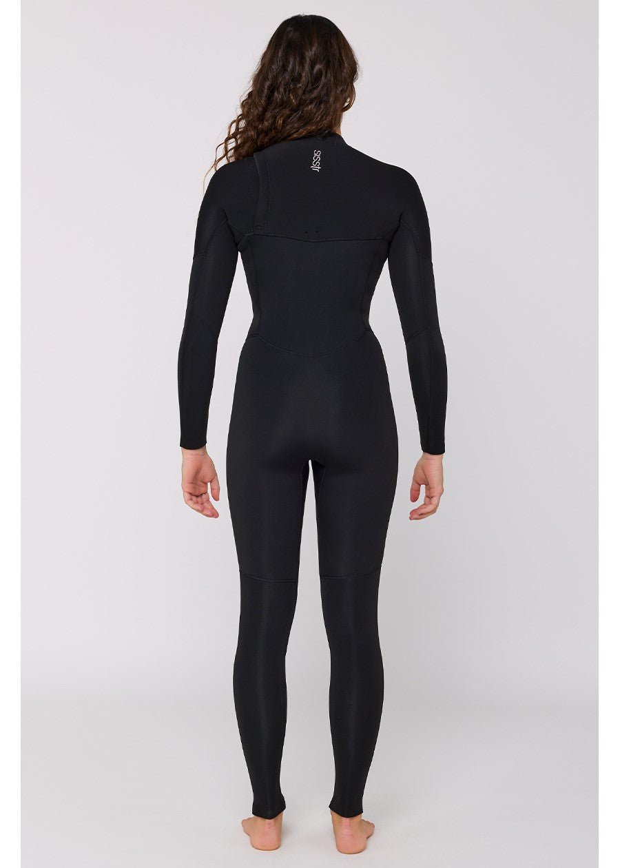 Sisstrevolution 7 Seas 3/2 chest full wetsuit in solid black, back view.