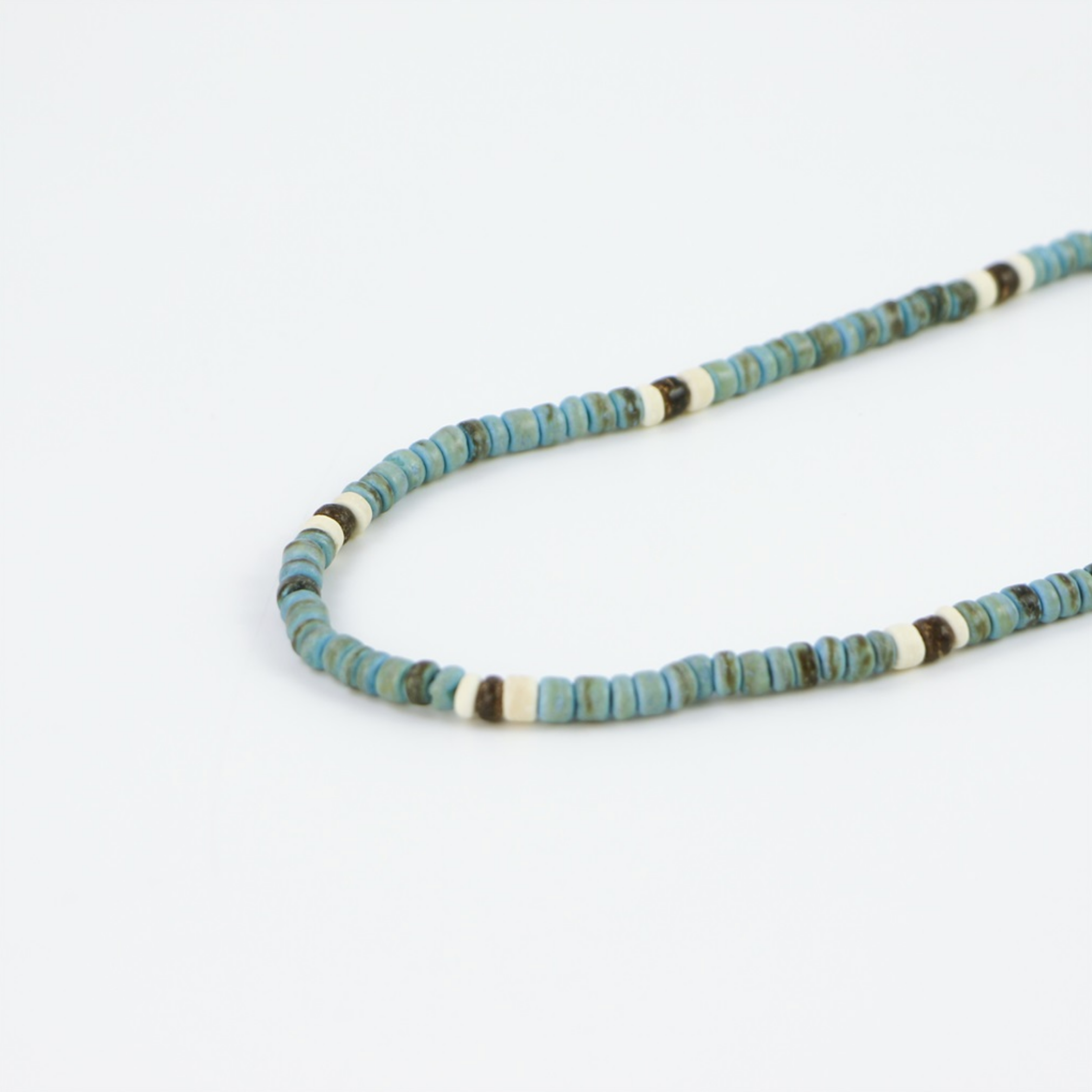 pineapple island Koh surf necklace