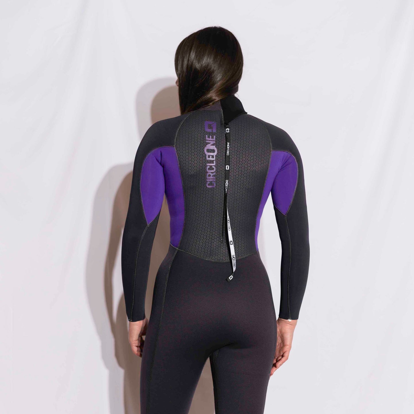 Womens 4/3mm Spring Wetsuit for Coastal Conditions