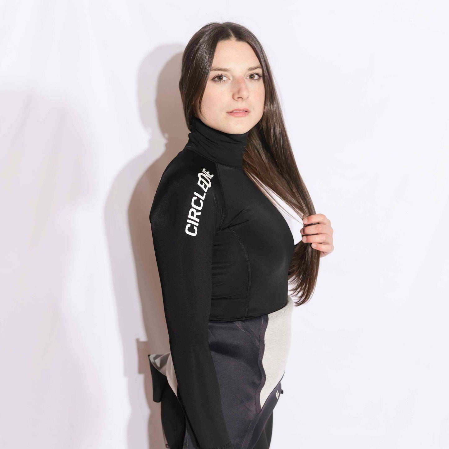 Women Long Sleeve Thermal Rash Vest for Cold Water Performance