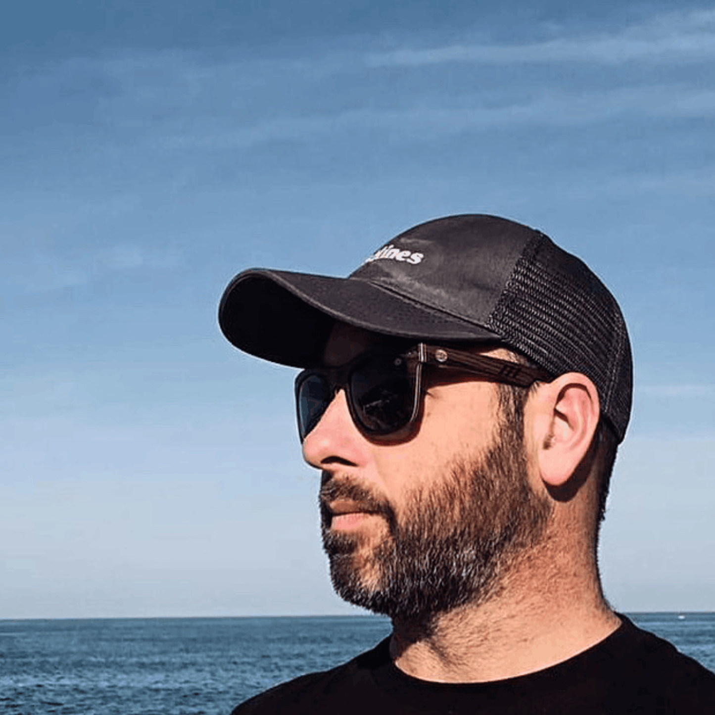 Eco-Friendly Sunglasses Pit Dog for Active Use