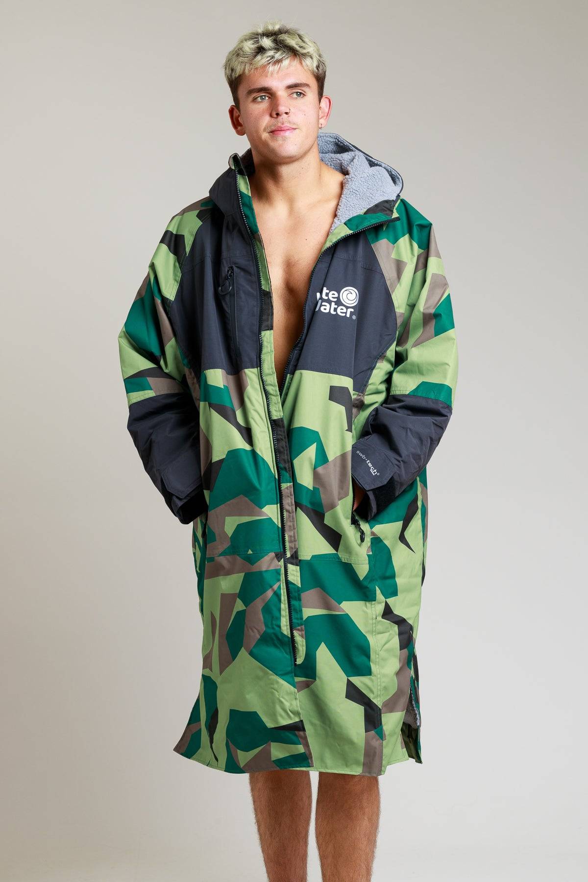 White Water Adults Hard Shell Robe in camo, front view worn partially unzipped.