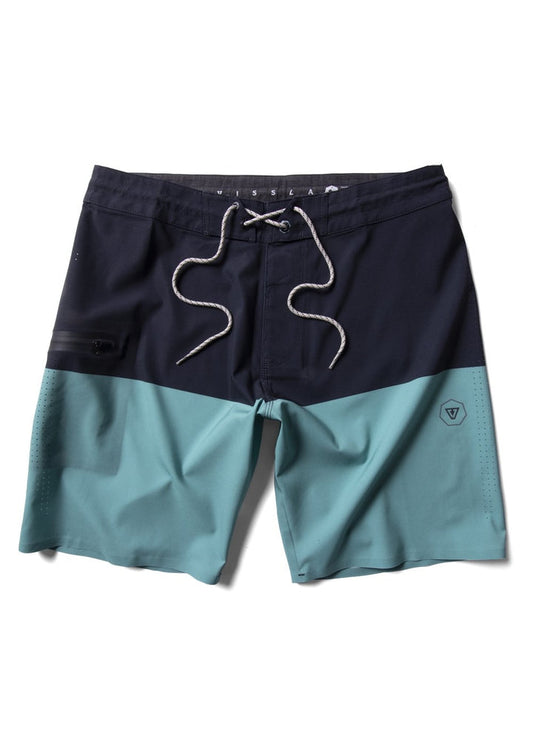 Vissla High Seas 18.5" Boardshort- Dark Naval