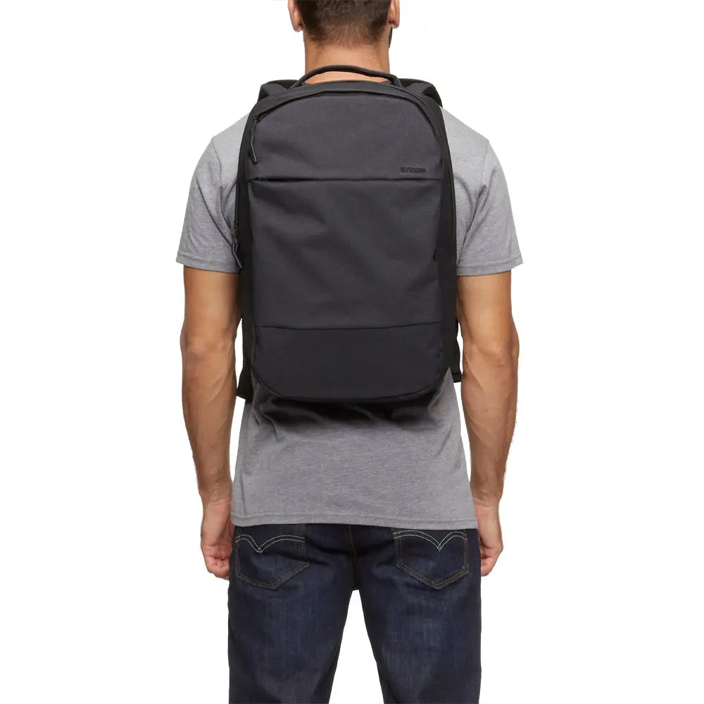 INCASE City Compact Backpack 18l