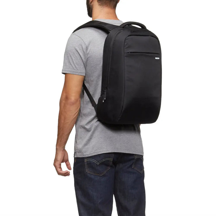 INCASE ICON Lite Pack 16L - Black