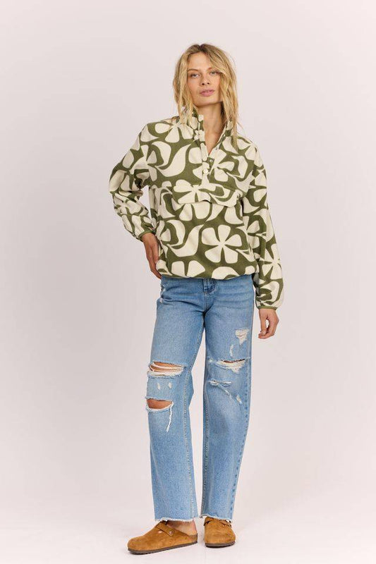 Sisstrevolution Waves in Bloom Fleece